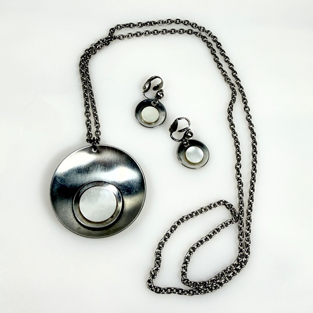 Vintage Modernist Necklace 27" & Clip on Earrings Made in England Stainless MOP